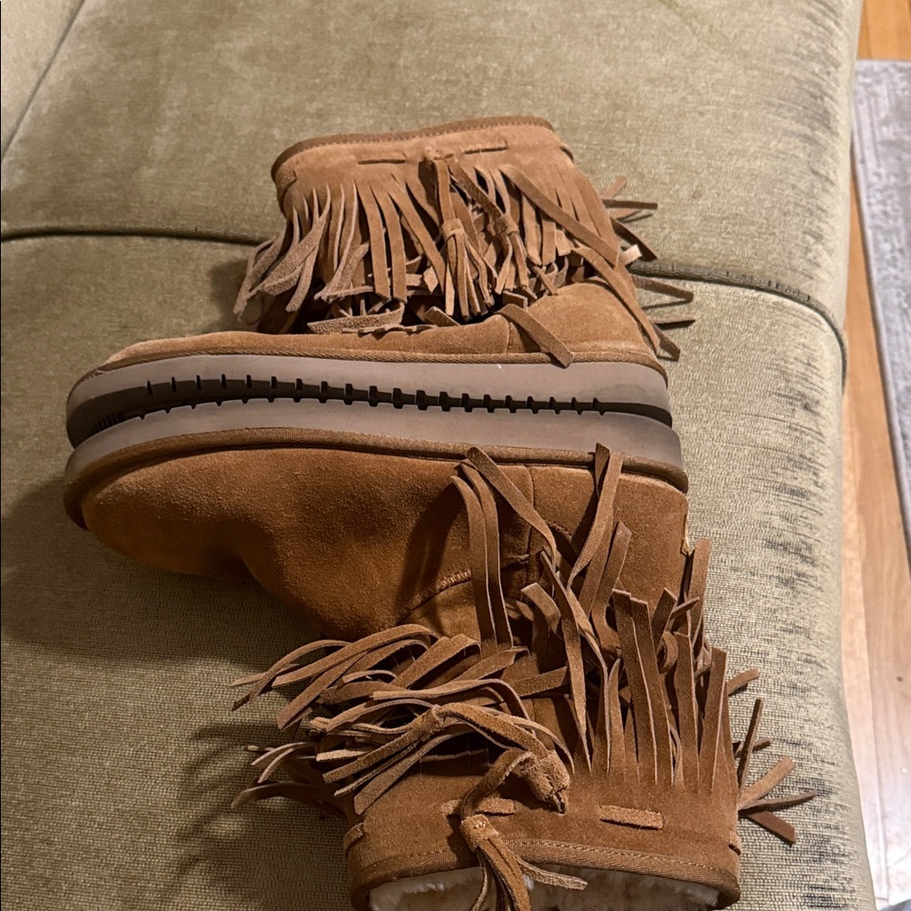 Kookaburra Fringed Tan Women's Boots - Picture 6 of 6